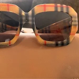 Accessories | Elevate Your Style With Womens Burberry  display picture 1